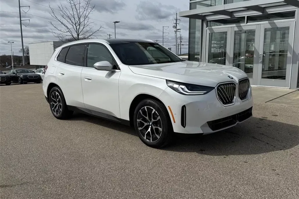 2025 Bmw X3 30x Drive photo 1