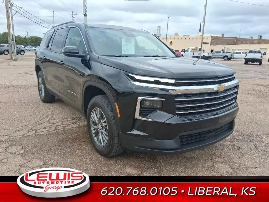 2025 Chevrolet Traverse photo 1
