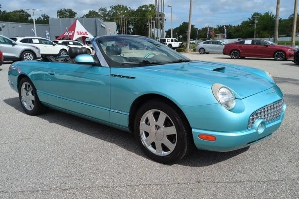 2002 Ford Thunderbird Base photo 1