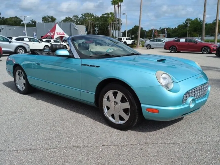 2002 Ford Thunderbird Base photo 1