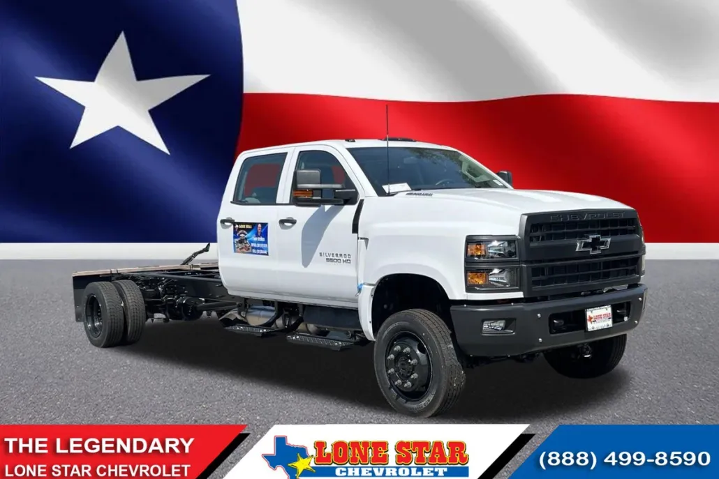 2024 Chevrolet Silverado 5500HD Work Truck photo 1