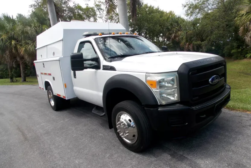 2015 Ford F-550 XL photo 1