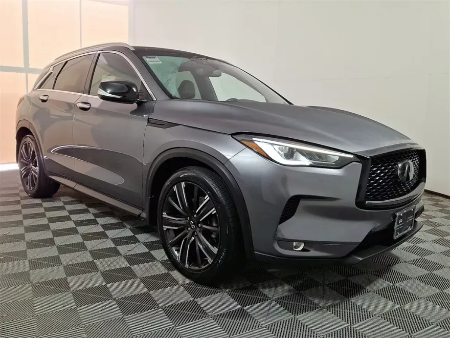 2022 Infiniti QX50 Luxe photo 1