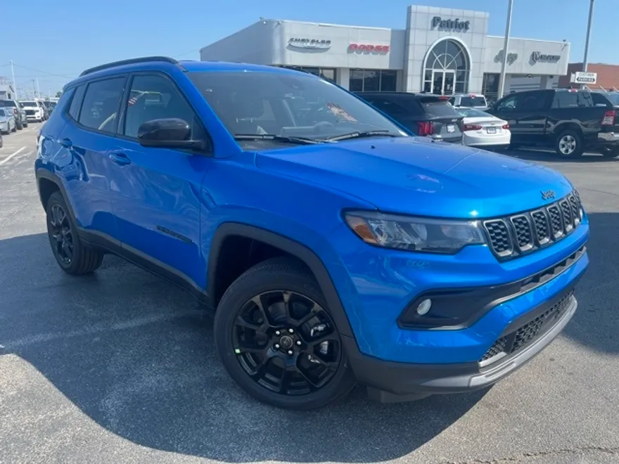 2026 Jeep Compass Latitude photo 1