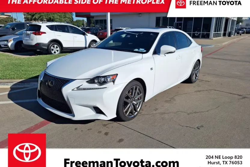2015 Lexus IS 350 photo 1