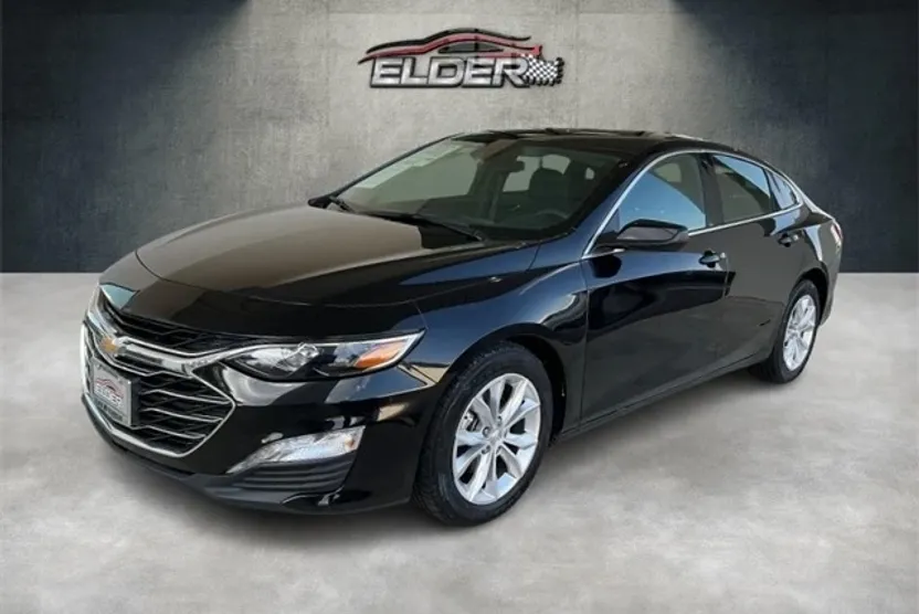 2024 Chevrolet Malibu 1LT photo 1