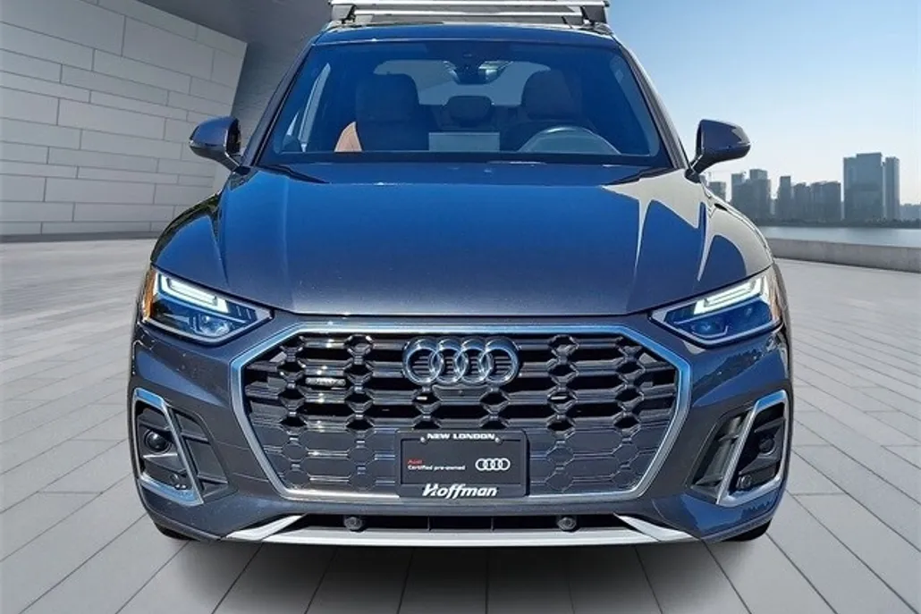 2023 Audi Q5 45 S line Premium photo 1