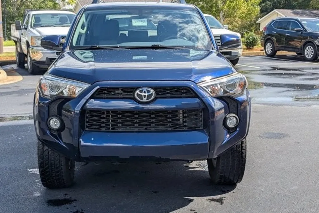 2019 Toyota 4Runner Base photo 1