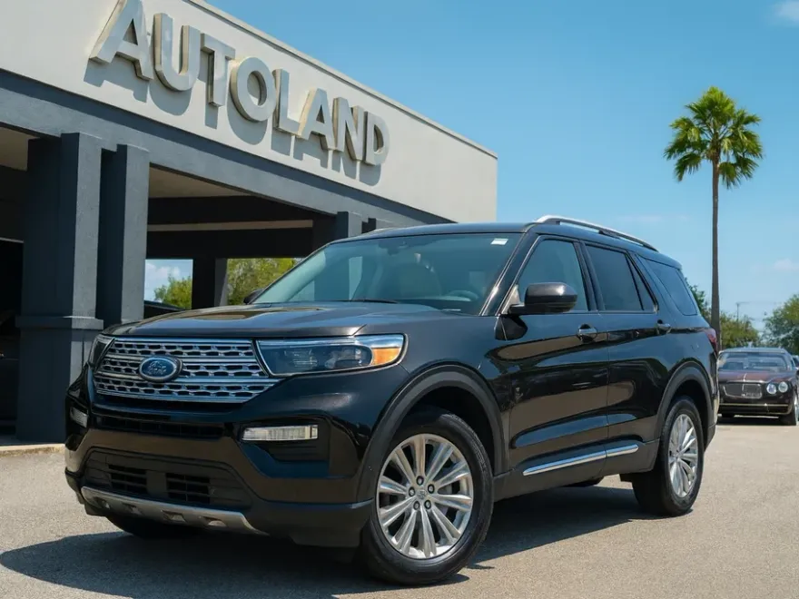 2020 Ford Explorer Limited photo 1