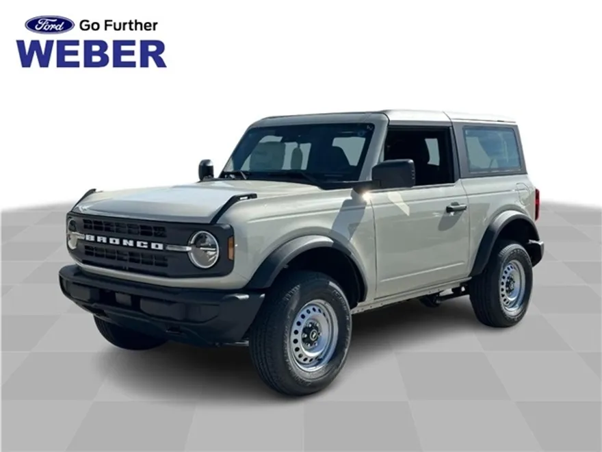 2025 Ford Bronco Base photo 1