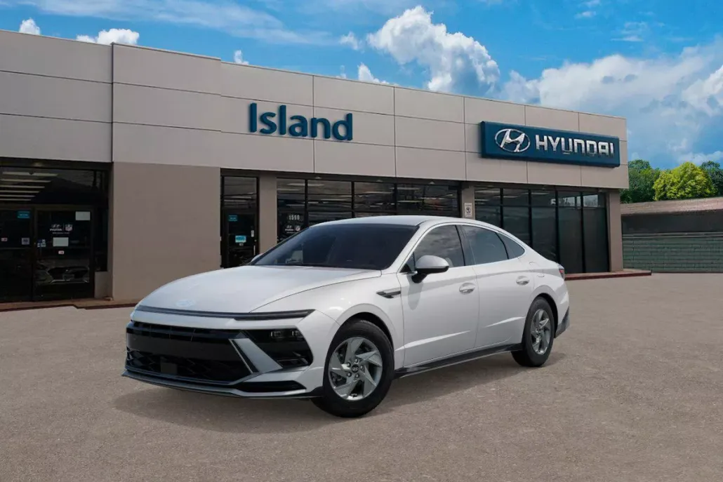 2025 Hyundai Sonata SE photo 1