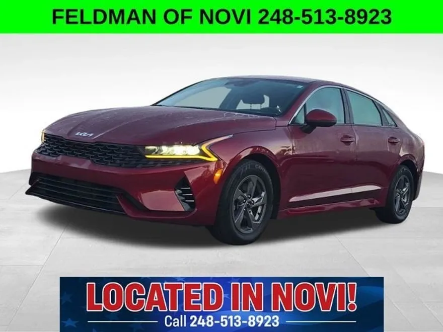 2023 Kia K5 LXS photo 1