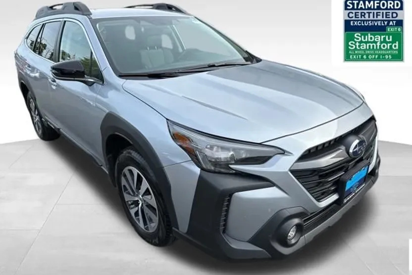 2025 Subaru Outback Premium photo 1
