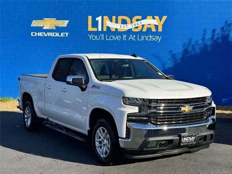 2019 Chevrolet Silverado 1500 LT photo 1