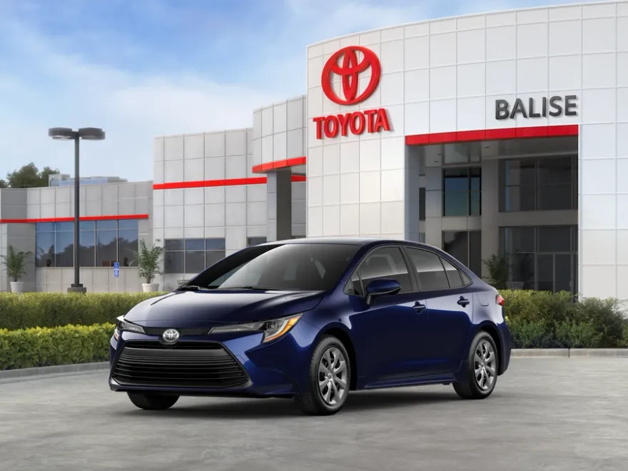 2025 Toyota Corolla LE photo 1
