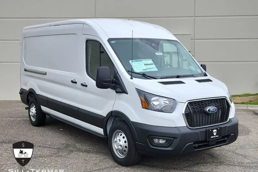 2025 Ford Transit photo 1