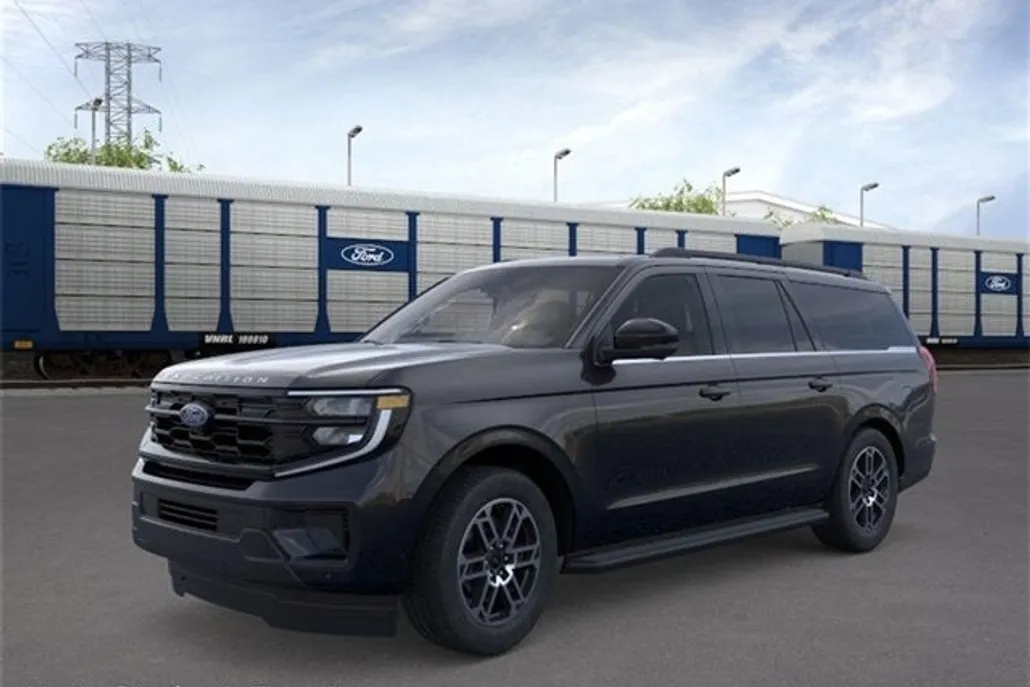 2025 Ford Expedition MAX photo 1