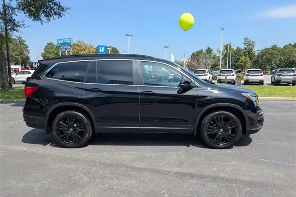 2022 Honda Pilot Special Edition photo 1