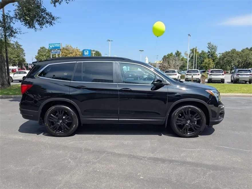 2022 Honda Pilot Special Edition photo 1