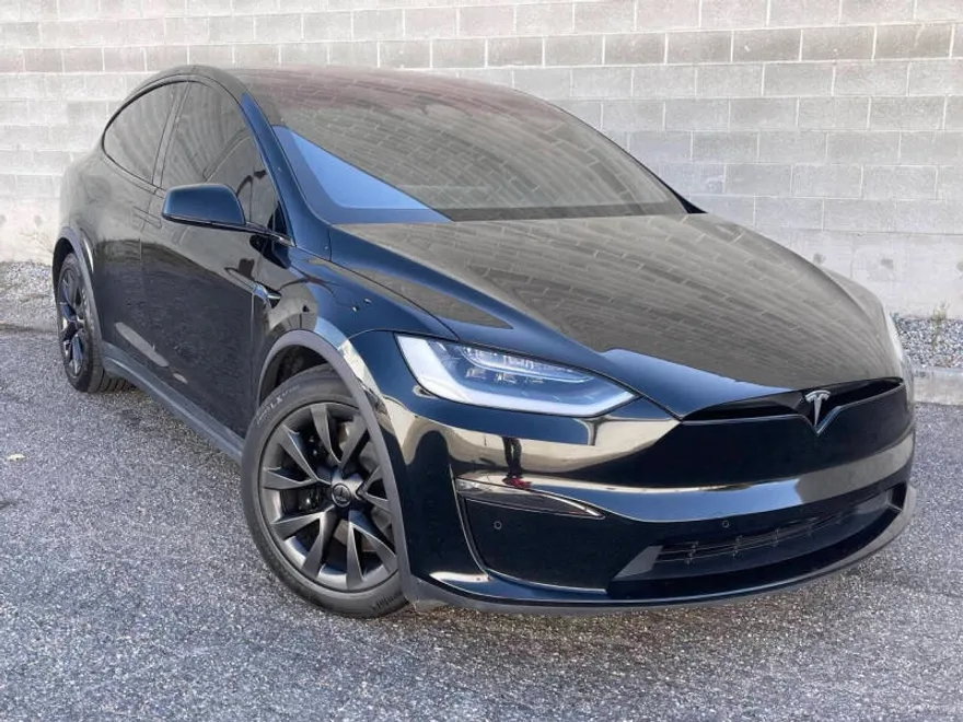 2022 Tesla Model X Plaid photo 1