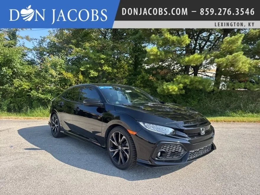 2018 Honda Civic Hatchback Sport Touring photo 1
