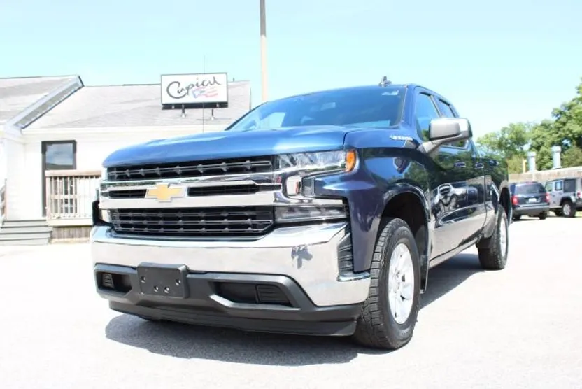 2019 Chevrolet Silverado 1500 LT photo 1