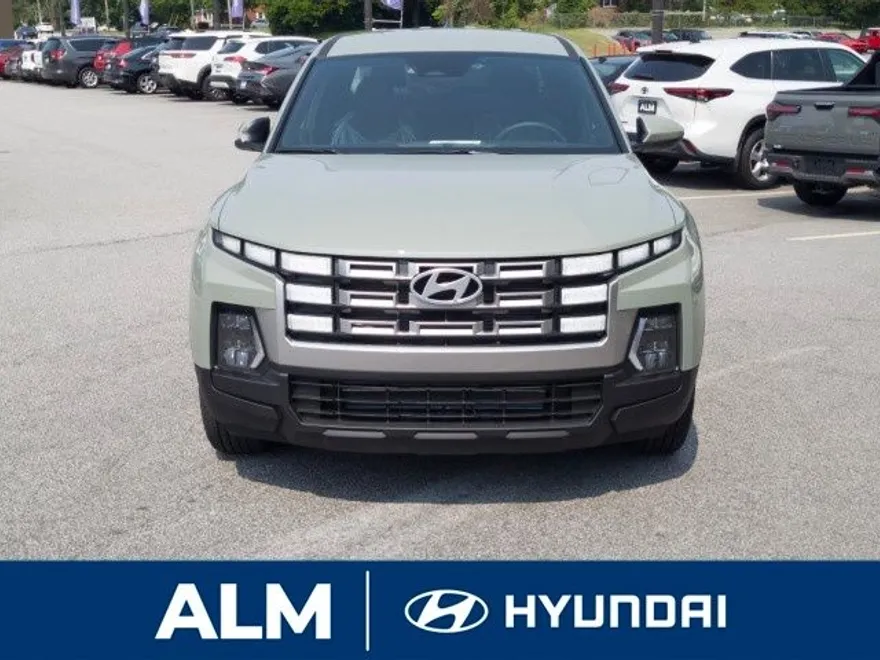 2026 Hyundai Santa Cruz SE photo 1