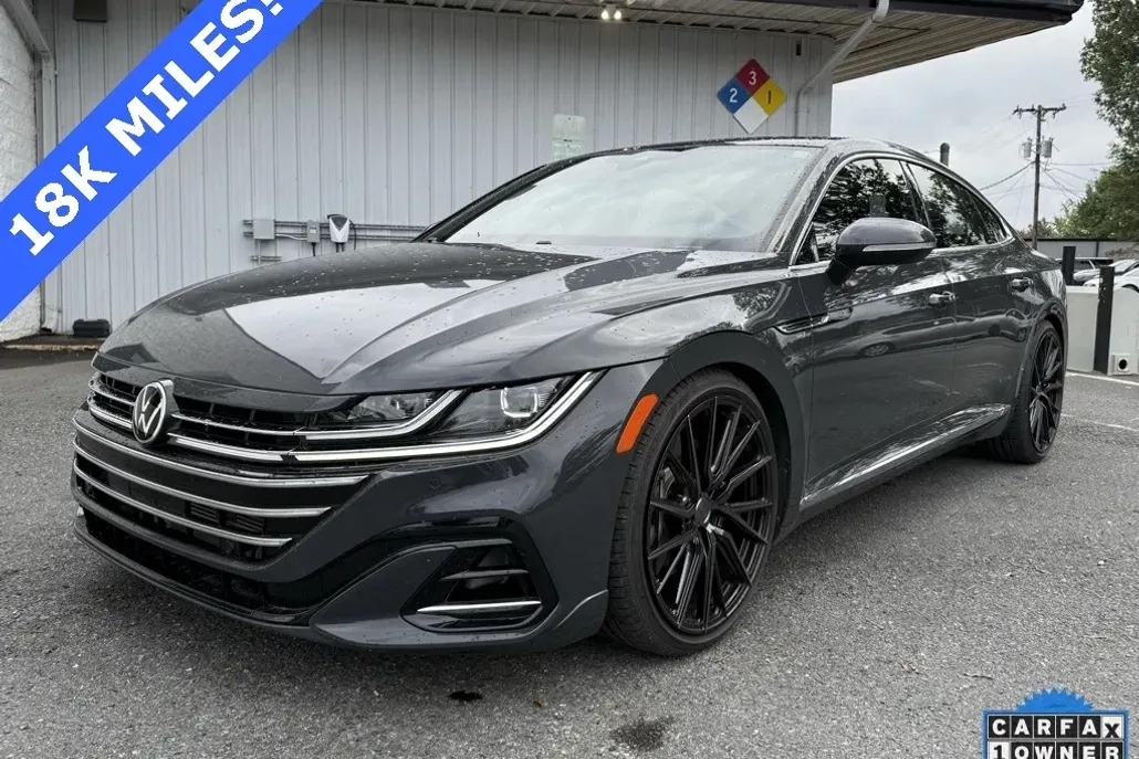 2021 Volkswagen Arteon SEL R-Line photo 1
