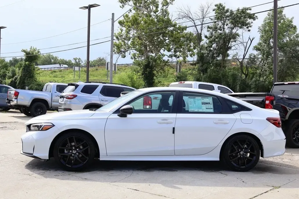 2026 Honda Civic Sport photo 1