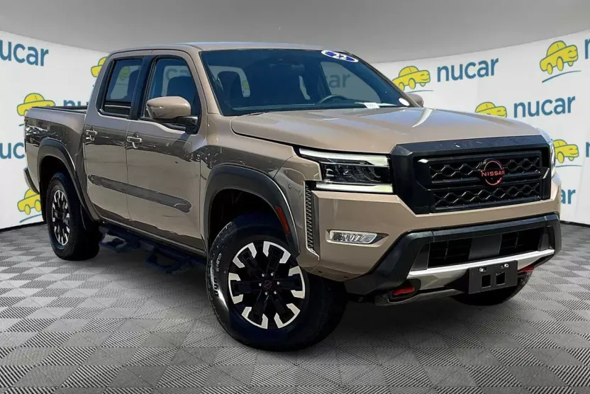 2022 Nissan Frontier PRO-4X photo 1