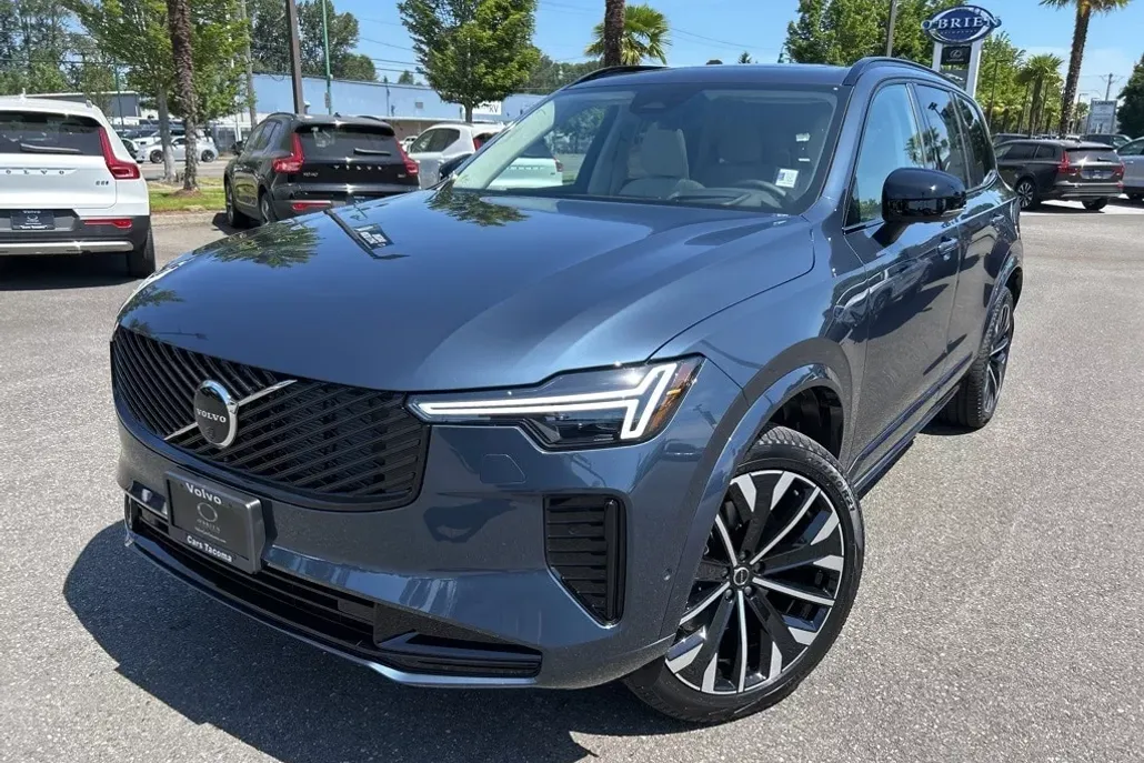 2026 Volvo XC90 photo 1