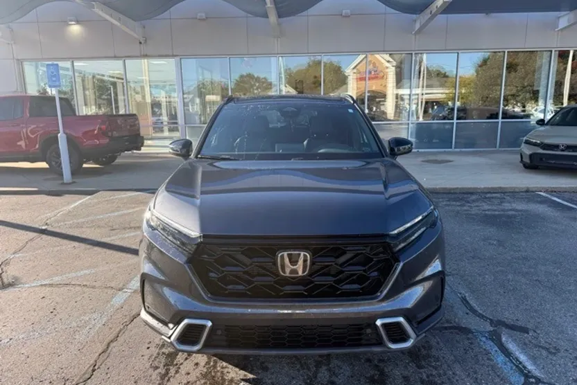 2024 Honda CR-V Hybrid Sport Touring photo 1