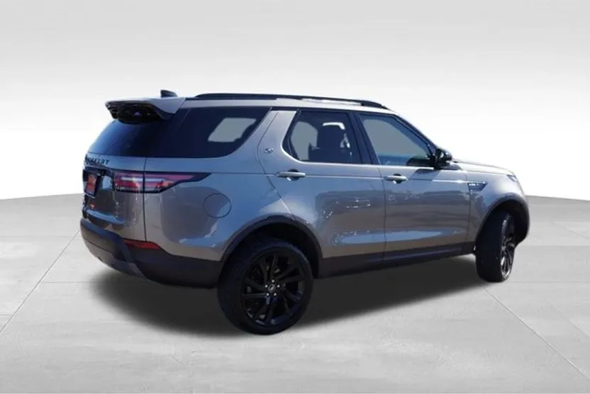 2018 Land Rover Discovery HSE Luxury photo 1