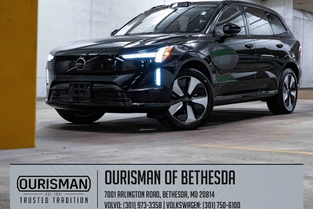 2025 Volvo EX90 Twin Motor Plus photo 1