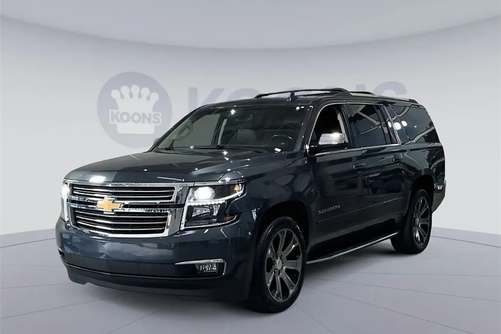 2019 Chevrolet Suburban Premier photo 1