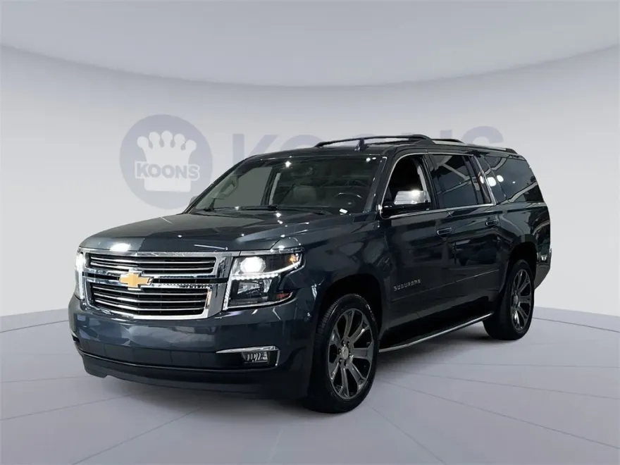 2019 Chevrolet Suburban Premier photo 1