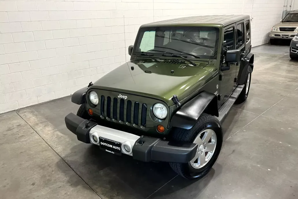 2008 Jeep Wrangler Unlimited Sahara photo 1