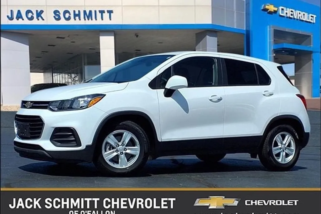2019 Chevrolet Trax LS photo 1
