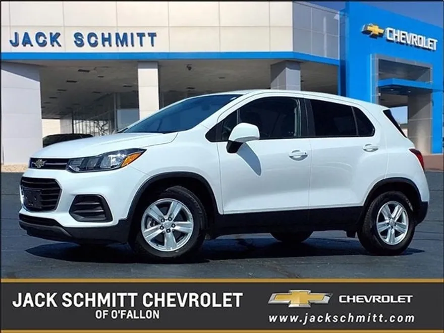 2019 Chevrolet Trax LS photo 1
