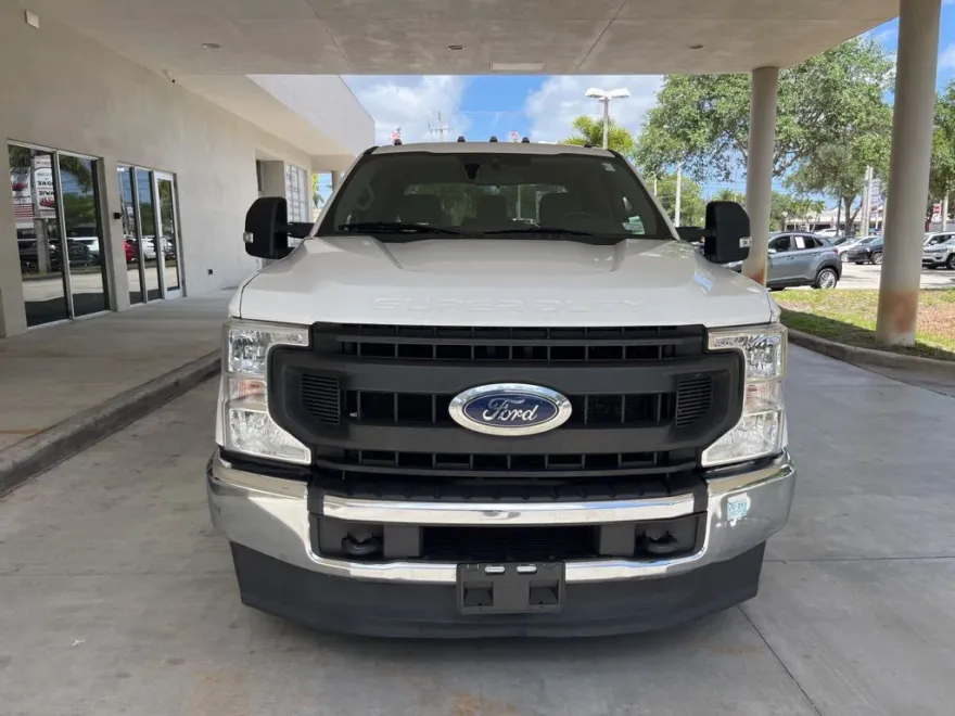 2020 Ford F-350 XL photo 1