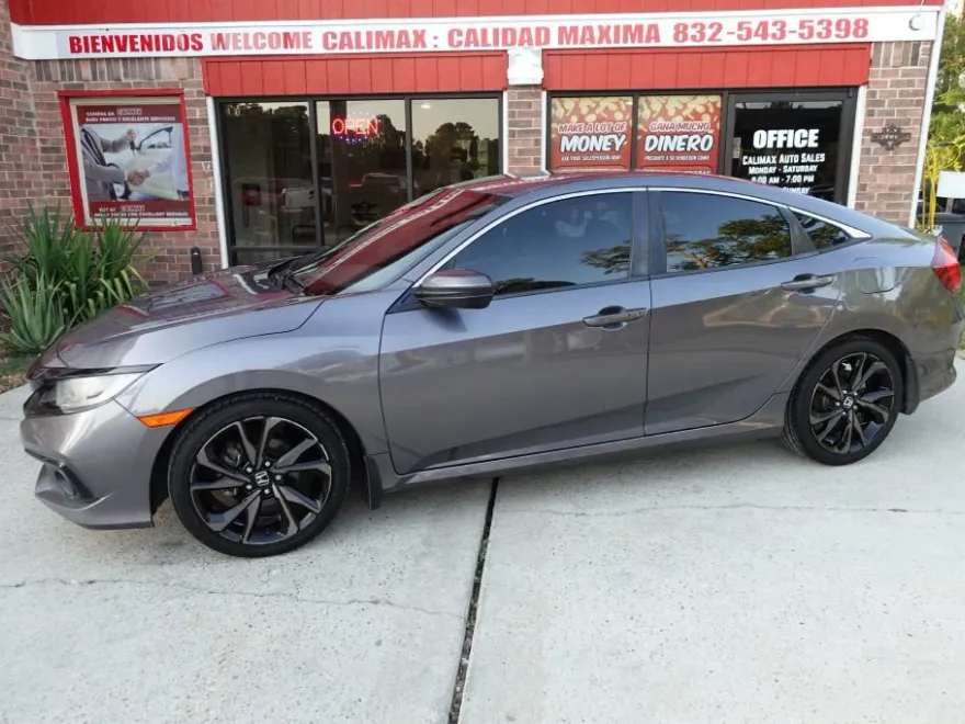 2020 Honda Civic Sport photo 1
