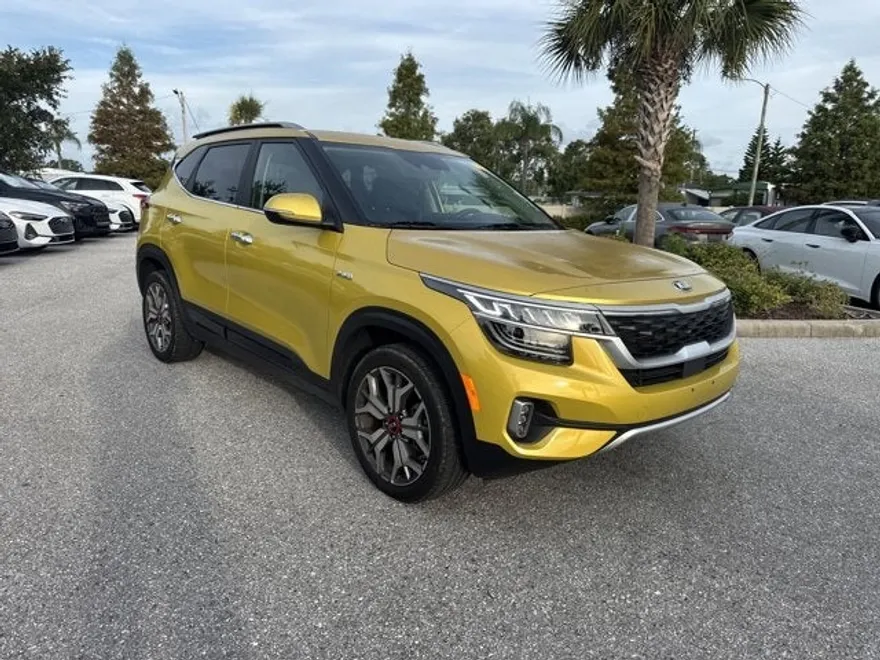 2021 Kia Seltos SX photo 1