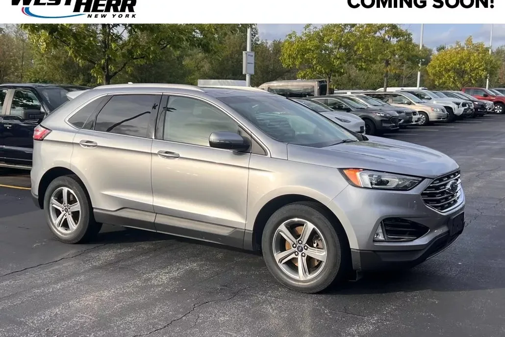 2020 Ford Edge SEL photo 1