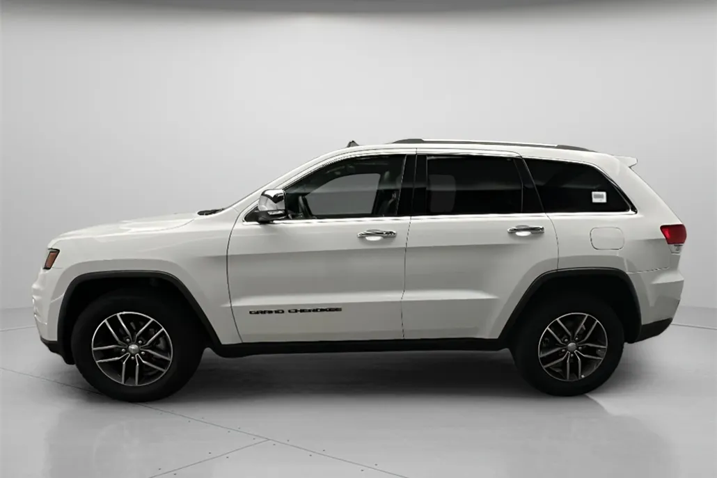 2017 Jeep Grand Cherokee Limited photo 1
