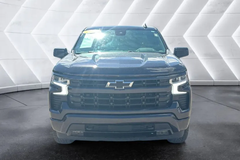 2023 Chevrolet Silverado 1500 RST photo 1
