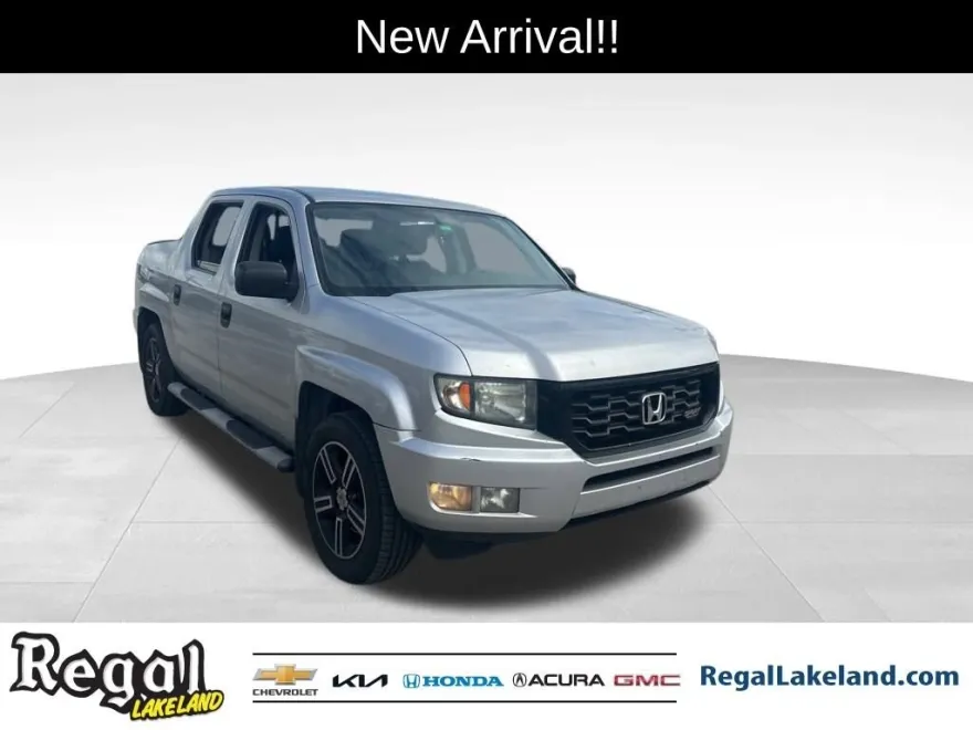 2014 Honda Ridgeline Sport photo 1