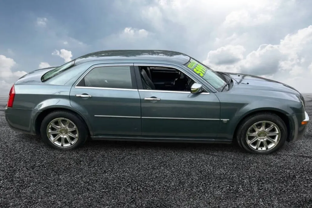 2006 Chrysler 300 C LX photo 1