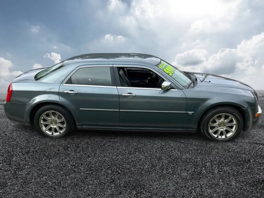 2006 Chrysler 300 C LX photo 1