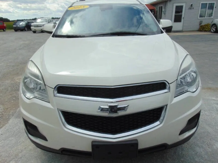 2015 Chevrolet Equinox LT photo 1