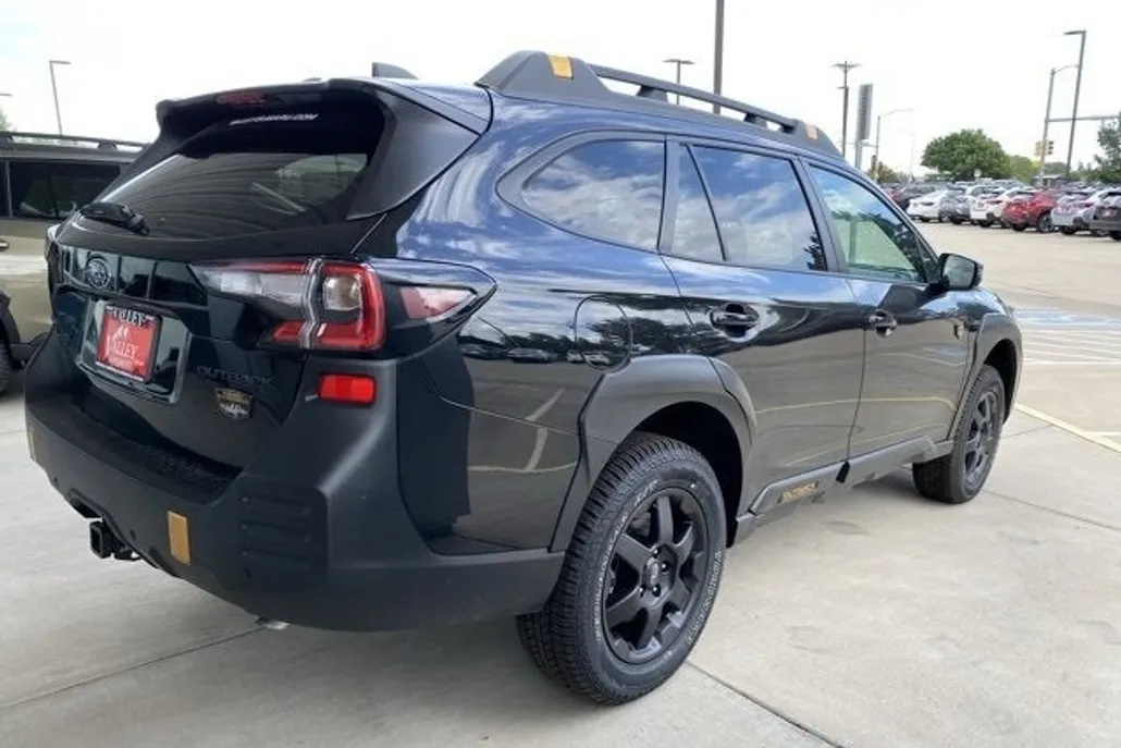 2025 Subaru Outback Wilderness photo 1